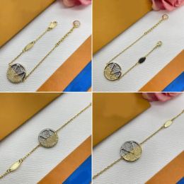 Bracelet de concepteur de luxe Bracelet de chaîne de bracelet pour les femmes Bracelet de bracelet en cristal rond cristal Bracelet bracelet bracelet de bracelet 925s Bijoux de fête plaquée en argent en or