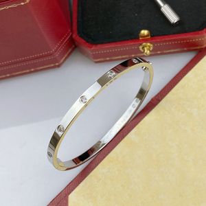 Bracelet de créateur de luxe pour femmes, en acier titane plaqué or et argent incrusté de 10 bracelets en diamant avec tournevis, 4 mm de large, taille 16-19, bijoux pour femmes