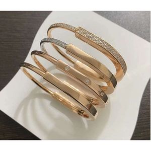 Bracelet de concepteur de luxe pour les femmes fabriquant des bracelets en argent rose rose plaqué bracelet bangles u forme de diamant pour hommes en diamant