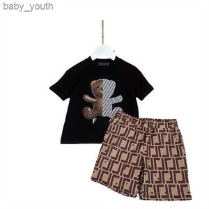 Designer de concepteur de luxe Baby Kids Vêtements Ensembles de vêtements de marque classiques costumes pour enfants à manches courtes à manches courtes shorts de mode de mode 90 cm-160 cm B4