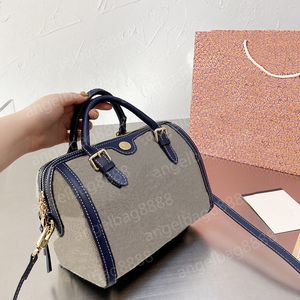 Designer de luxe marque mode épaule impression classique oreiller sacs sacs à main femmes chaînes lettre sac portefeuille 2021 grande capacité bandoulière métallique