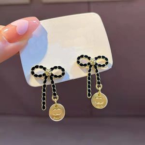 Boucle d'oreille de marque de luxe pour femmes, pendentif en perle et lettre, accessoires de bijoux pour fête de mariage, haute qualité