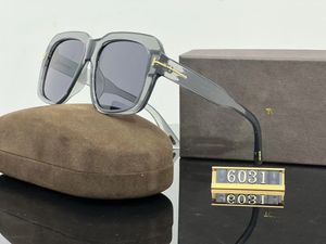 2024 Luxe Vierkante Tom-Fornd Zonnebril Dames Mode Klassieke Merk Designer Retro Zonnebril Vrouwen Sexy Brillen Unisex Shades