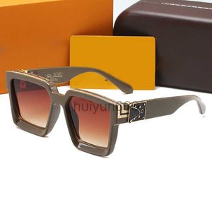 Lunettes de soleil de marque de luxe Designer grand cadre lunettes femmes hommes lunettes femmes verre de soleil UV400 lentille unisexe avec boîte