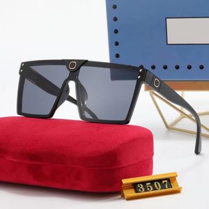 Lunettes de soleil de marque de créateurs de luxe lunettes de soleil de plage pour homme femme 17 couleurs en option bonne qualité boîte spectacle en plein air petit visage