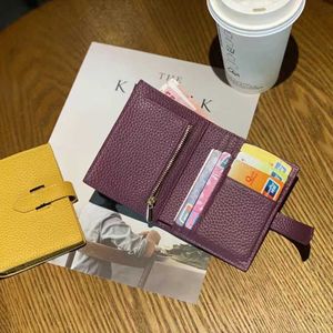 Marque de luxe Designer Wallets Card Bag 23 Nouveaux hommes et femmes Universal Fashion Texture Purse une variété de couleurs Boîte cadeau Emballage Usine Vente directe