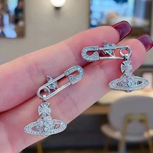 Luxe designer branded hart stud hoepel roestvrij staal 18k goud zilver roos vrouwen letter logo graveren liefde diamanten oorbellen meisjes bruiloft sieraden