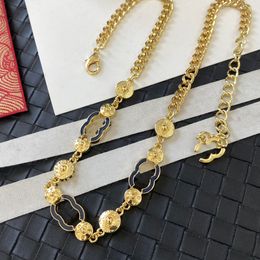 Luxury Designer Brandletter Collares colgantes Cadena de 18k Gold Pearl Crysatl Séter de mino