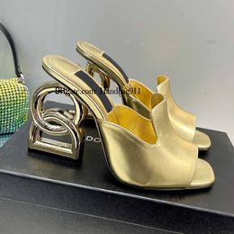 Marques de créateurs de luxe sandales talons hauts chaussures nouvelle mode 2023 femmes pantoufle chaussures de qualité supérieure en cuir véritable