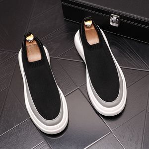 Luxe ontwerper Ademende mannen Stoffen Zaken trouwschoenen Klassieke veter gevulkaniseerde Casual Sports Sneakers Spring herfstmodellen Walking Loafers Y199