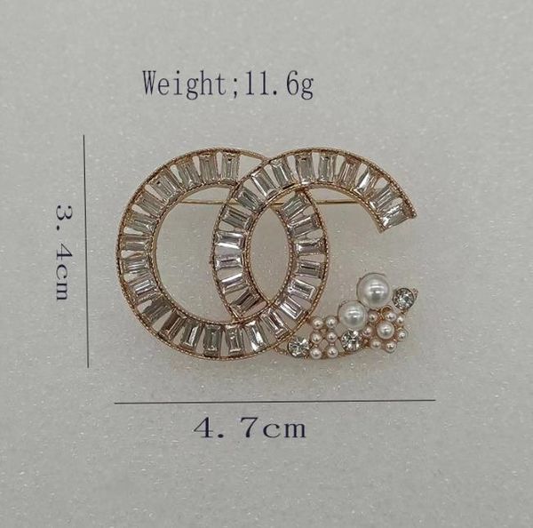 Designer de luxe broches élégante marque lettre broche lettre broches pour femmes filles charme cadeau de mariage haute qualité bijoux accessoire
