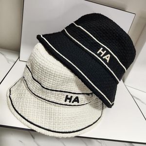 Luxe designer emmer hoeden zwarte heren honkbal petten wit geweven hoeden modeontwerper vissers hoed herfst fedora gemonteerde zonneput