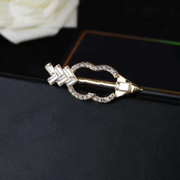Diseñador de lujo C doble letra broche mujer hombre 925 plata diamantes de imitación cristal perla broche conjunto broche 18k metal moda joyería accesorios estilo variedad