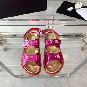 Chaîne de créateur de luxe femmes sandales strass Velcro mode sandales imperméable plate-forme sandales d'été