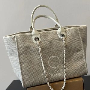 Designer de luxe Classic Canvas Sacs à bandoulière sac à main Brand français Fashion 24 Nouvelles femmes Chain d'épaule sac fourre-tout