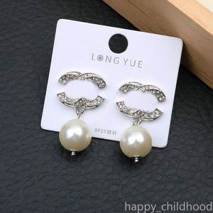 Luxe Designer Klassieke Elegante Parel Dangle Oorbellen voor Vrouwen Kristal Lange Tassel Drop Earring Bruiloft Sieraden