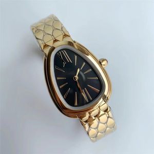 Luxe designer klassieke mode quartz horloge saffierglas driehoekige wijzerplaat is het favoriete kerstcadeau van een dame