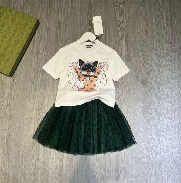 diseñador de lujo Conjuntos de ropa Chicas de moda gasa linda Falda corta de algodón traje de dos piezas logotipo de la marca cci niños Puff manga camisas de vestir trajes de camiseta Ropa de gatito