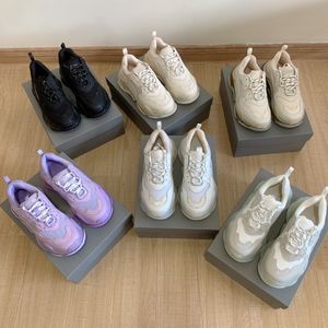 Luxe designer dad-schoenen met hoogwaardige luchtgeveerde kristallen zolen, verkrijgbaar in zes verschillende kleuren voor ultiem comfort aan de voeten