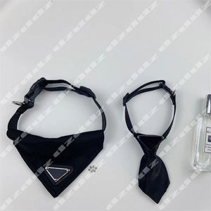 Luxe Designer Halsbanden Mode Hondentuig Breakaway Riemen Brief Basic Halsbanden Klassieke Transport Touw Doek Zwart Huisdier Slabbetje