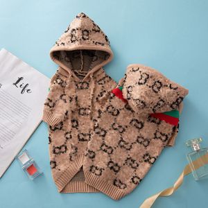 Pull à capuche pour chien de luxe marron clair noir en pointillé lettre logo vêtements pour animaux de compagnie automne et hiver chaleur pull en coton pour animaux de compagnie manteau de chat pour animaux de compagnie