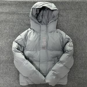 Diseñador de lujo abajo Diseño Trapstar Chaqueta Hombres Cálido Abrigo desmontable Letras bordadas A prueba de viento Hombres y mujeres Parejas Chaquetas con capucha K9I1