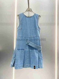 Luxe designer jurken zomer nieuwe vrouwen jurk 2024ss zijkant tanktop jurk hoge versie twill denim materiaal dames kleding