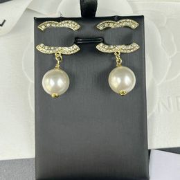 Boucles d'oreilles de luxe avec lettres, bijoux pour femmes, plaqué 18 carats, boucles d'oreilles en perles, cadeaux de mariage