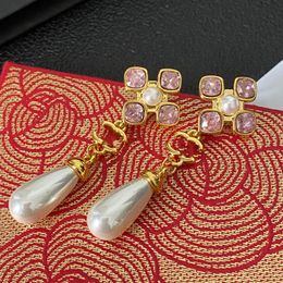 Luxe designer oorbellen Stud Women C-Letter Copper Crystal Pearl Flower Earring Hoogwaardige lus Drop Party Wedding Sieraden Kerstcadeaus