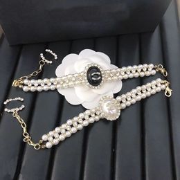 Bracelet de perles élégant de luxe pour femmes, pendentif avec lettres, bijoux de conception spéciale de mariage, de haute qualité