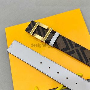 Designer de luxe F Lettre Ceinture pour hommes Mode Boucle d'or en cuir à la mode Ceintures classiques Femmes Hommes Casual Ceinture Waisbands Top qualité hommes cadeaux meilleure qualité