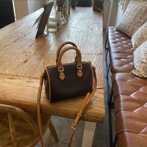 Luxurys Designer Bag beroemde merk Handtas Mini Tote Bag Classic Vintage Fashion Single Shoulder Crossbody Dameskussentassen