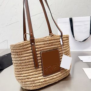 Sacs de plage de luxe de mode pour femmes, essentiel pour la plage, sac à bandoulière de vacances, paille de personnalité, sac tissé de haute qualité pour femmes