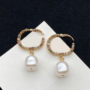 Boucles d'oreilles de charme de diamant de mode de créateur de luxe aretes orecchini dames fête de mariage couple cadeau bijoux avec boîte278f