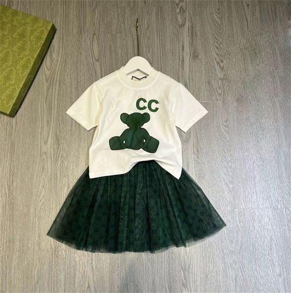 Créateur de luxe mode enfants T-shirt jupe courte mode veste de mode britannique marque été trésors pour enfants et filles coton luxe jupe à capuche enfant en bas âge AAAAA