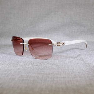 Luxe ontwerper Fashion zonnebril 20% korting op Rhinestone Peacock Wood Rimless Men Natural Buffalo Horn Oversize Square Retro Shades Oculos bril voor club