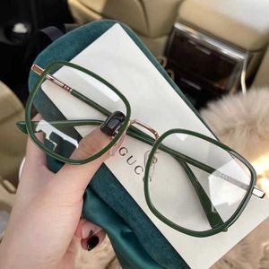 Gafas de sol de moda de diseñador de lujo 20% de descuento en montura verde Gafas antiradiación con luz ultra azul para mujeres miopes Tamaño a juego Cara lisa Versión coreana Regalo para el cuidado de los ojos