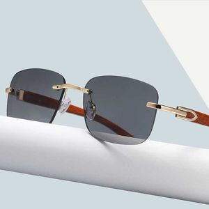 Diseñador de lujo Gafas de sol de moda 20% de descuento Marco de pierna de espejo de grano de madera Océano Lente C Moda para el hogar Hombres Mujeres Calle Hip Hop Gafas pequeñas