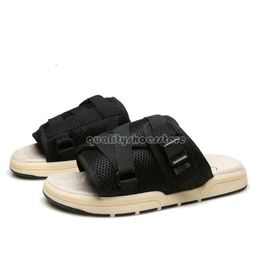 Designer de luxe pour pantoufles de haute qualité Hommes Pantoufles Femmes Lovers Chaussures de mode Slipper Beach Hip-Hop Street Sandales Pantoufles d'extérieur Taille 36-45 535