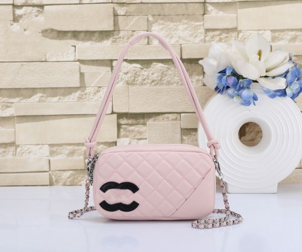 Diseñador de lujo Bolso de bolso Nylon Messenger Classic Traje de tres piezas Fashion Fashion Retro Messenger Precio al por mayor Bolso de cámara macho Gy 7739