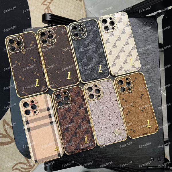 Étuis de téléphone de luxe pour iPhone 15 Pro Max pour 15 Plus IP14 Pro 13 12 11 XS MAX Filles Mignon Modèle Classique Couverture Arrière En Cuir Plaque signalétique En Métal Étui Carré