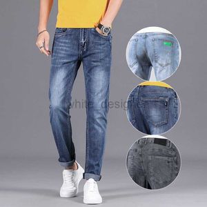 Luxe designer jeans voor heren nieuwe trendy heren lange broek 2024 lente/zomer dun een dunne elastische slanke veelzijdige kleine rechte poot jeans voor heren modebroek