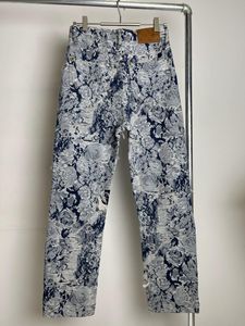 Luxe designer jeans met versleten gaten voor mode mannenheren paars