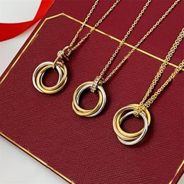 bijoux de créateur de luxe collier d'amour coeur collier de créateur collier en or 18 carats de haute qualité Saint Valentin fête des mères pour petite amie avec boîte à bijoux