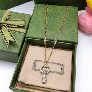 Collar con colgante de llave de diseñador de lujo, collar vintage de oro de 14 quilates con diamantes, joyería de regalo para mujer