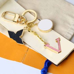 Luxe ontwerper Keychain Fashion Classic Brand Key Buckle Letter Design Handmade Gold Keychains Mens Dames Bag Hanger Hoogwaardige Kwaliteit