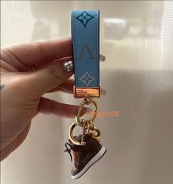 Porte-clés de créateurs de luxe Porte-clés de chaussures de voiture pour hommes et femmes Porte-clés en cuir faits à la main Sacs pour hommes et femmes Accessoires pendentif