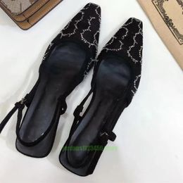 Luxe designer kanten kledingschoenen glitter Rhinestones vrouwen pompen kristal sandalen transparante schoen sexy zwart hakken feest prom
