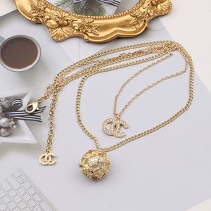 Luxe designer brief hanger kettingen ketting 18k goud vergulde bal Pearl Crysatl Rhinestone Brand Dubbele ketting voor vrouwen Wedding Party