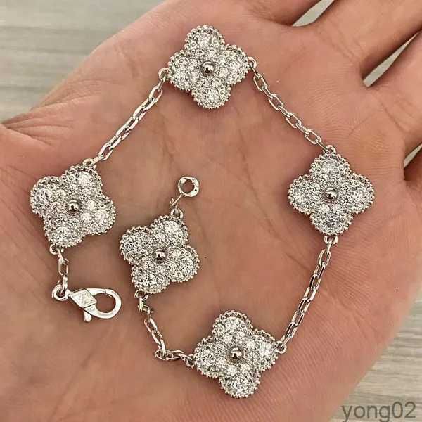 Bracelet de chaîne à maillons de luxe de créateur trèfle à quatre feuilles pour femmes, Bracelets en or 18 carats, bijoux U6 16xw9 82GSN